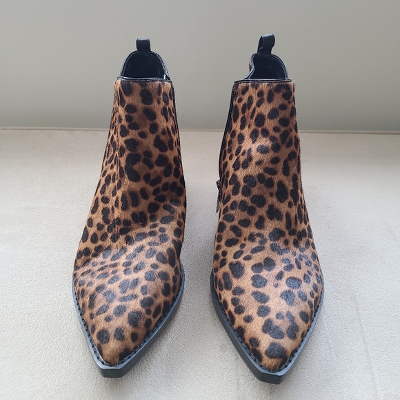 NWOT Marc Fisher LTD Obrra Boots - Picture 3 of 5